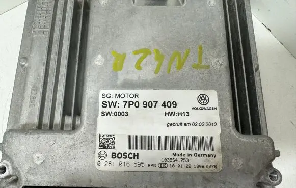Volkswagen Touareg II Engine control unit/module 7P0907409