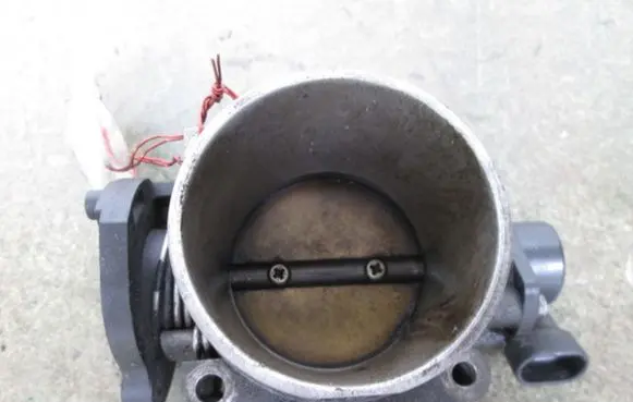 Volvo S40, V40 Throttle body valve 