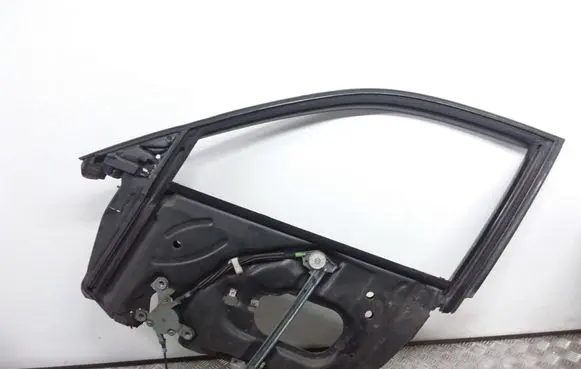 Audi A8 S8 D2 4D Front door window/glass frame 