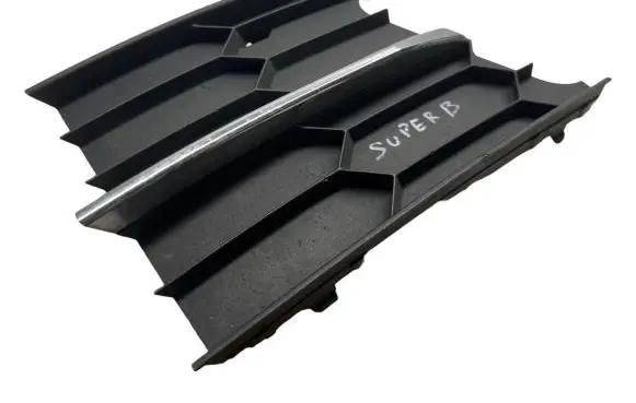 Skoda Superb B6 (3T) Front bumper lower grill 3T0853665B