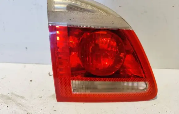 BMW 5 E60 E61 Tailgate rear/tail lights 7165829 27880104 6926893