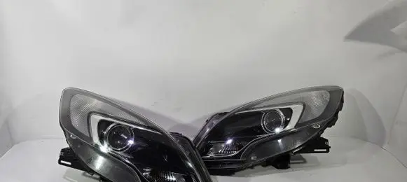 Opel Zafira C Headlights/headlamps set 1334623543
