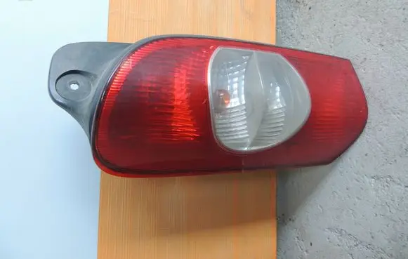 Renault Master II Rear/tail lights 3901 15327L