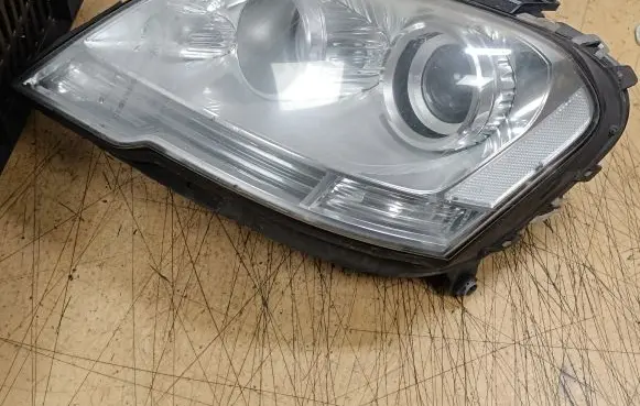Mercedes-Benz ML W164 Headlight/headlamp A1648202159