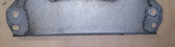 Volvo S60 Center/middle under tray cover 