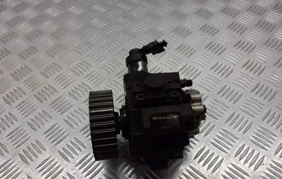 Renault Scenic II - Grand scenic II Fuel injection high pressure pump 8200561664