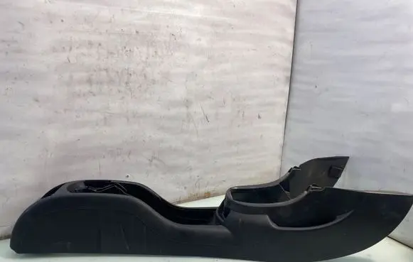 Citroen C4 I Center console