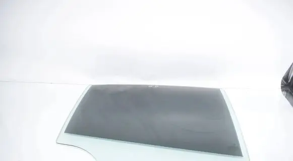 BMW 7 G11 G12 Rear door window glass 7358914 51357358914