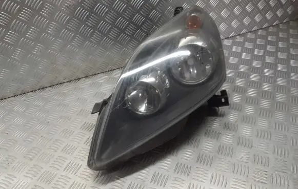 Opel Zafira B Headlight/headlamp 24451052