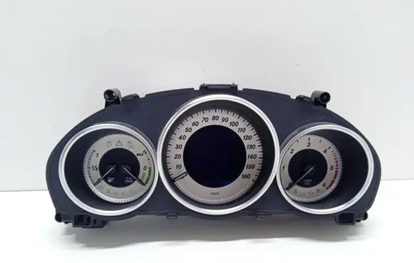 Mercedes-Benz E W212 Speedometer (instrument cluster) A2129001625 2129014605 2129026108