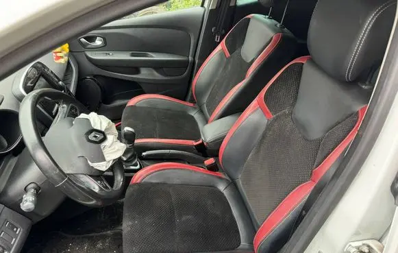Renault Clio IV Seat set 