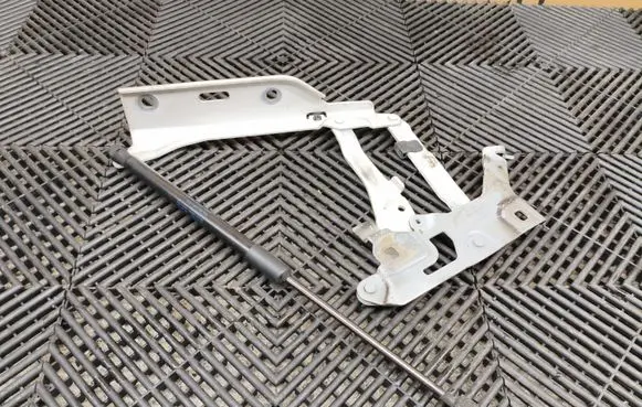 Audi Q5 SQ5 FY Engine bonnet/hood hinges 80A823302C