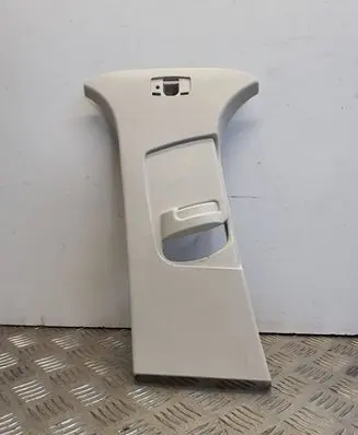 Ford Focus (B) pillar trim (top) BM51A24583A