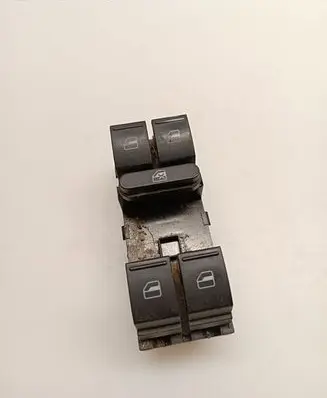 Volkswagen PASSAT B7 Electric window control switch 1K4959857B
