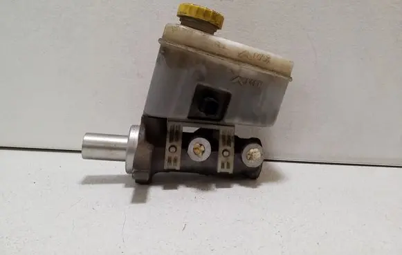 Dodge Nitro Master brake cylinder