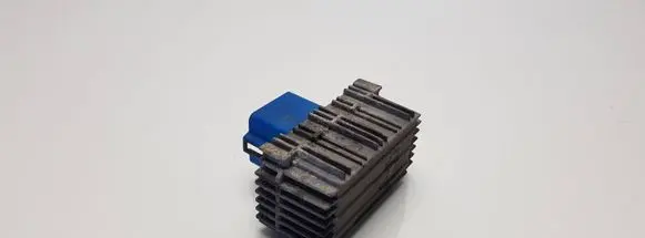 Opel Zafira A Glow plug pre-heat relay 55353011 51299014
