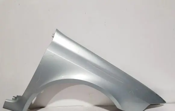 Renault Laguna II Fender 8200129521