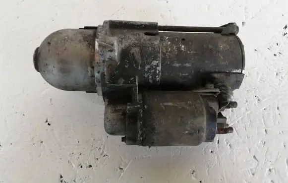 Opel Zafira B Starter motor
