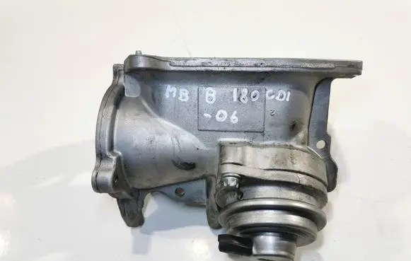 Mercedes-Benz B W245 EGR valve A6401401360