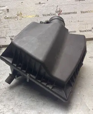 Opel Cascada Air filter box 13379760