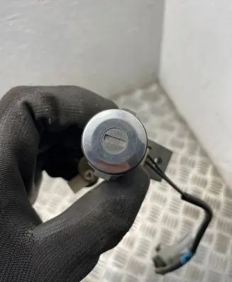 Chrysler PT Cruiser Tailgate exterior lock 