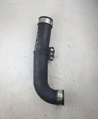Volkswagen Jetta V Intercooler hose/pipe 1K0145838N