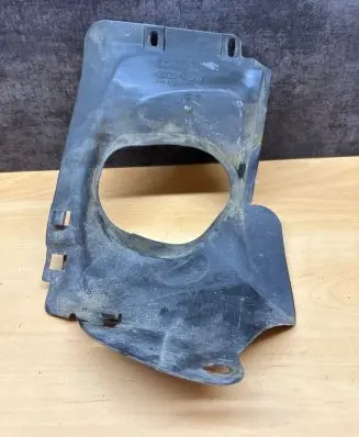 Audi A4 S4 B5 8D Engine splash shield/under tray 8D1864303