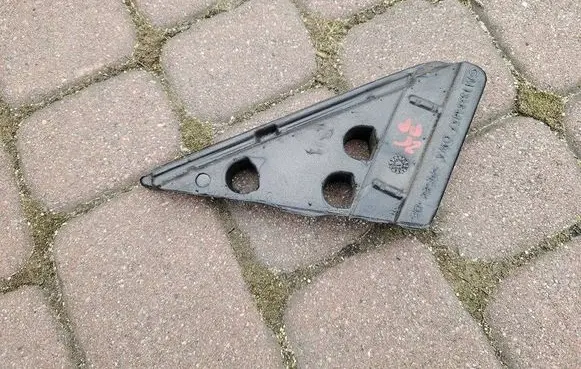 Opel Zafira C Front door electric wing mirror 13354457