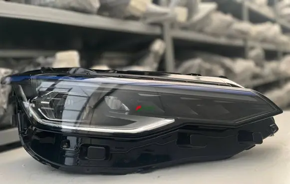 Volkswagen Golf VIII Headlight/headlamp 5H1941060AC