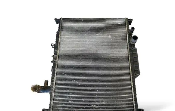 Land Rover Range Rover Sport L320 Coolant radiator AH328005BA