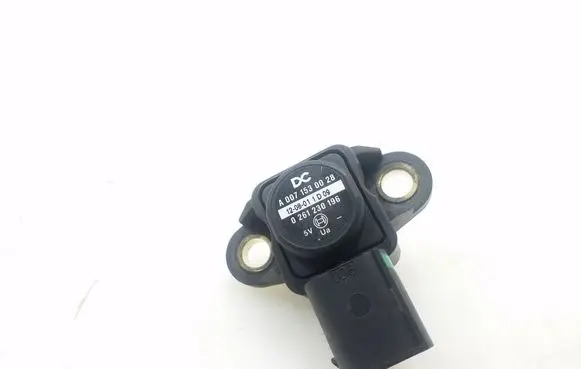 Mercedes-Benz CLS C218 X218 Sensor A0071530028