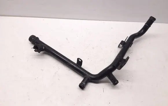 Volkswagen Touran I Engine coolant pipe/hose 038121065CT