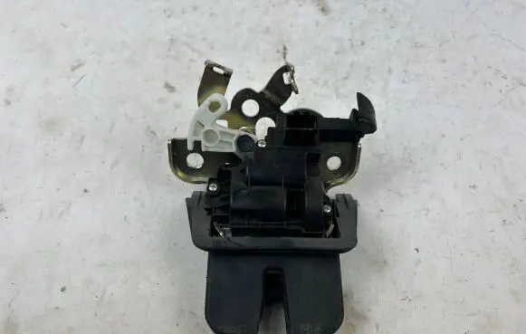 Audi Q5 SQ5 Tailgate/trunk/boot lock/catch/latch 8R0827505 222018250215