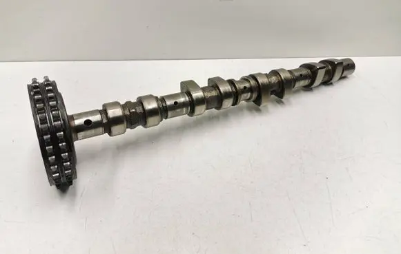 Mercedes-Benz C W203 Camshaft A1110504701 1110504701