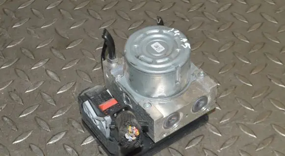 Land Rover Range Rover Evoque L538 ABS Pump JJ322C405AB