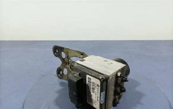 Volkswagen PASSAT B6 ABS Pump 3C0614109AE