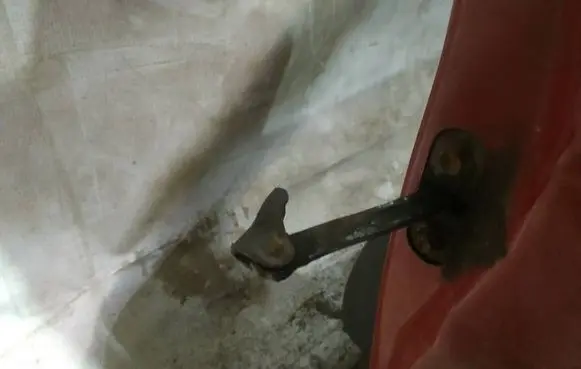 Toyota Aygo AB10 Rear door check strap stopper 