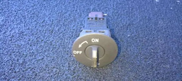 Renault Scenic II - Grand scenic II Passenger airbag on/off switch 8200169589D 231701