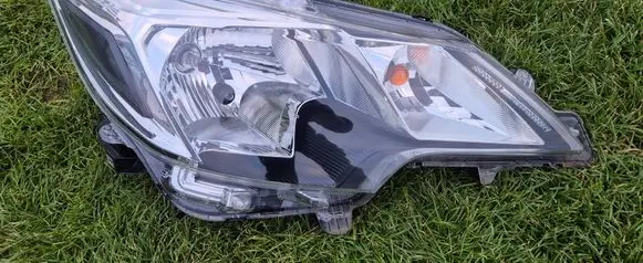 Mitsubishi Space Star Headlight/headlamp 8301D446