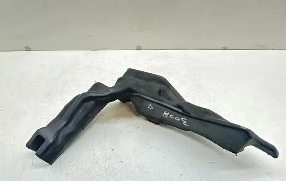 Peugeot 3008 I Fender end trim 9684972680
