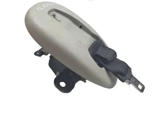 Middle seatbelt (rear)