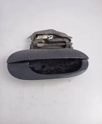 BMW 5 E39 Front door exterior handle 8210864