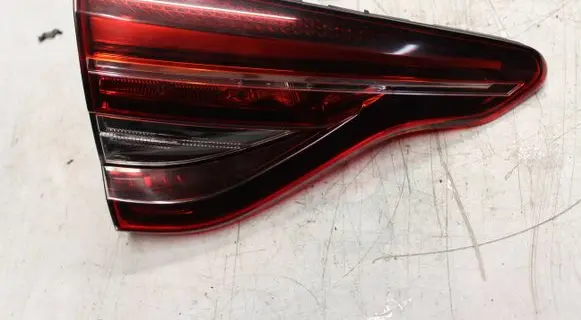 Renault Clio V Rear/tail lights 265551147R