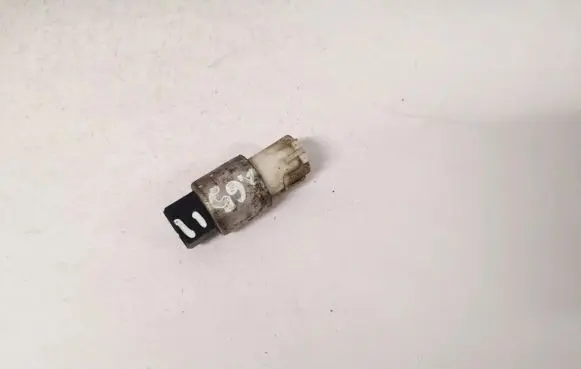 Ford Mondeo Mk III Air conditioning (A/C) pressure sensor 95bw19e561aa 95bw-19e561-aa