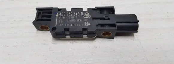 Audi A6 S6 C5 4B Airbag deployment crash/impact sensor 4B0959643D 251005 011461