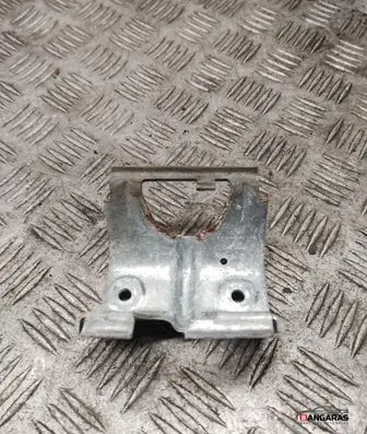 Volvo XC70 Rear door exterior handle/bracket 9159639