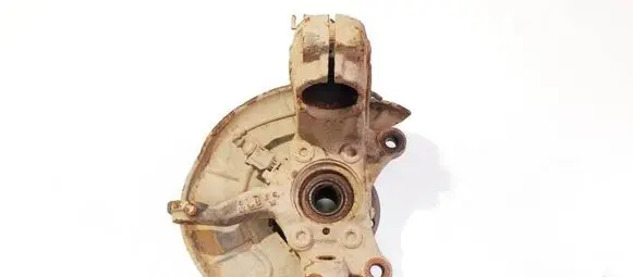 Volkswagen Touran I Front wheel hub
