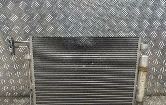 A/C cooling radiator (condenser)