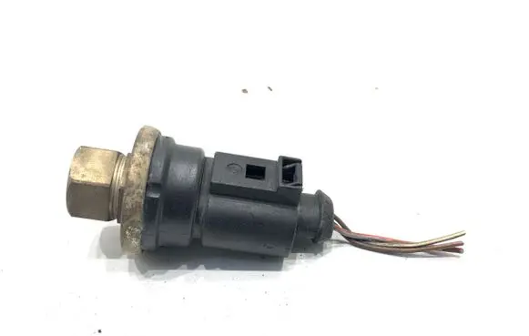 Audi A4 S4 B7 8E 8H Air conditioning (A/C) pressure sensor 8E0959126