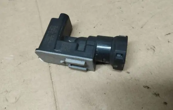 Peugeot 308 Oil pressure sensor 9676911480